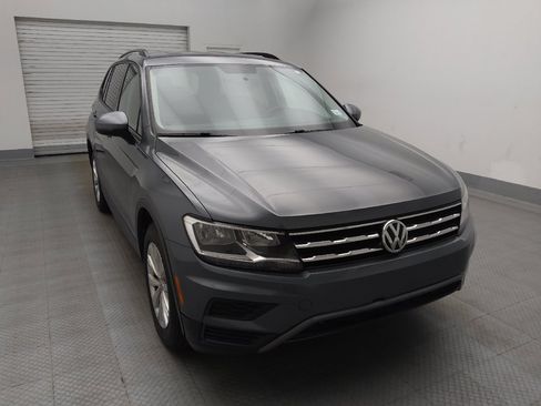 Used 2018 Volkswagen Tiguan S FWD image 14