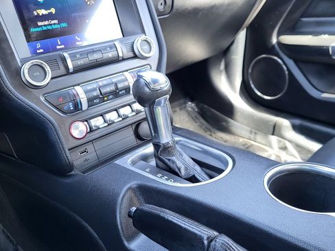 Used 2021 Ford Mustang Premium RWD image 11