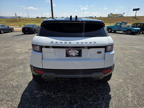 Used 2018 Land Rover Range Rover Evoque SE Premium AWD/4WD image 6
