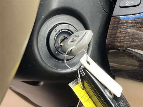 Used 2011 Acura MDX Technology image 18