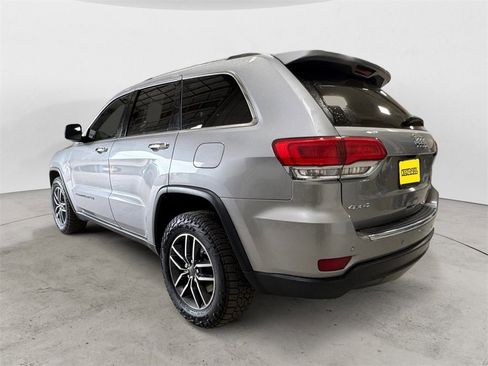Used 2019 Jeep Grand Cherokee Limited image 3