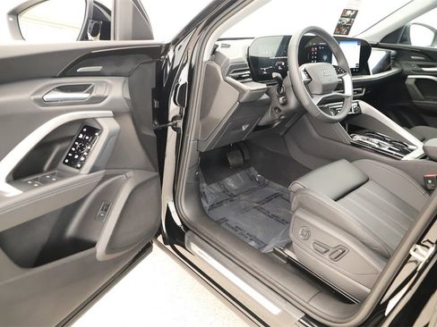 New 2025 Audi Q5 Prestige image 14