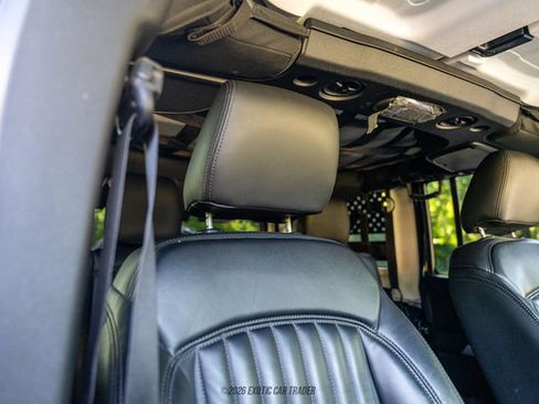 Used 2017 Jeep Wrangler Unlimited Rubicon w/ Connectivity Group AWD/4WD image 63