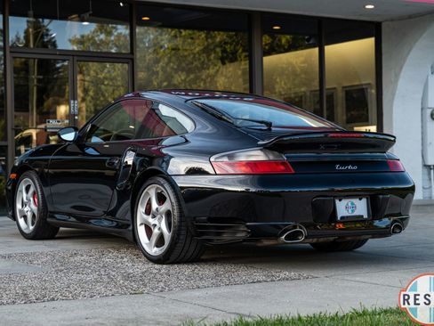 Used 2001 Porsche 911 Turbo AWD/4WD image 4