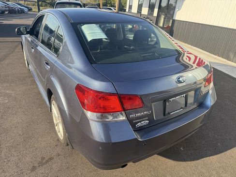 Used 2013 Subaru Legacy 2.5i Premium image 9