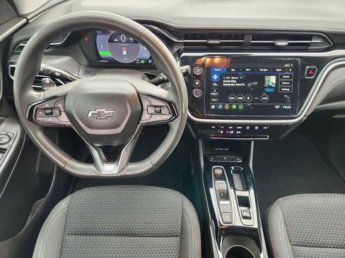 Used 2023 Chevrolet Bolt EUV LT w/ Driver Confidence Package image 27