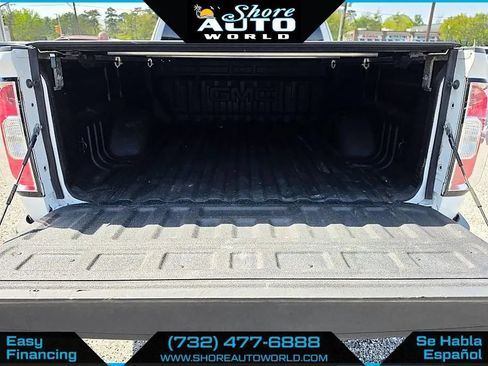 Used 2016 GMC Canyon SLE AWD/4WD image 7