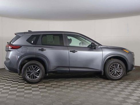 Used 2023 Nissan Rogue S AWD/4WD image 23