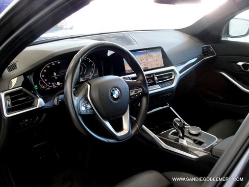 Used 2020 BMW 330i Sedan w/ Convenience Package image 18