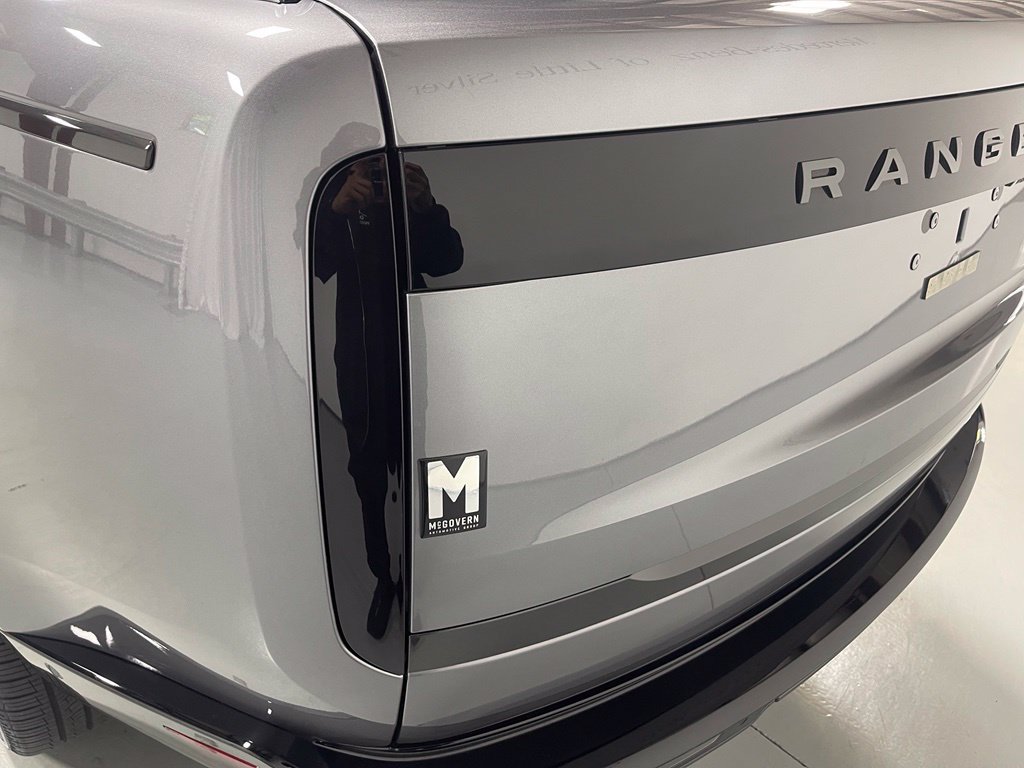 Used 2025 Land Rover Range Rover Autobiography AWD/4WD image 14