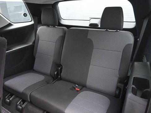 Used 2018 Chevrolet Traverse LS image 13