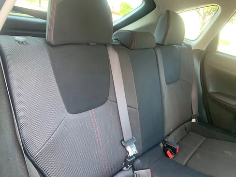 Used 2014 Subaru Impreza WRX Hatchback image 19