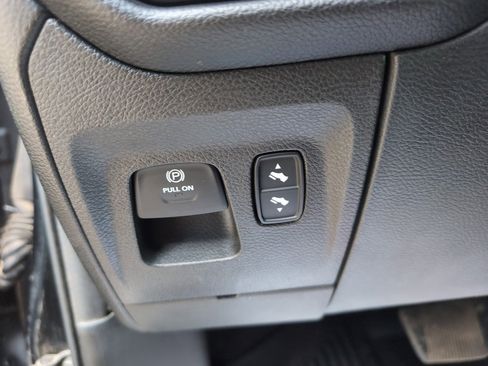 Used 2020 RAM 1500 Laramie w/ Sport Appearance Package image 18