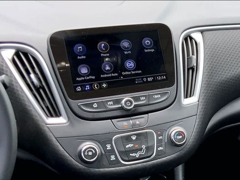 Used 2025 Chevrolet Malibu RS FWD image 7