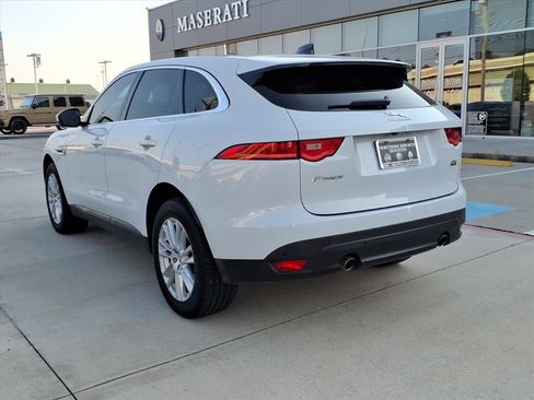 Used 2020 Jaguar F-PACE Prestige image 14