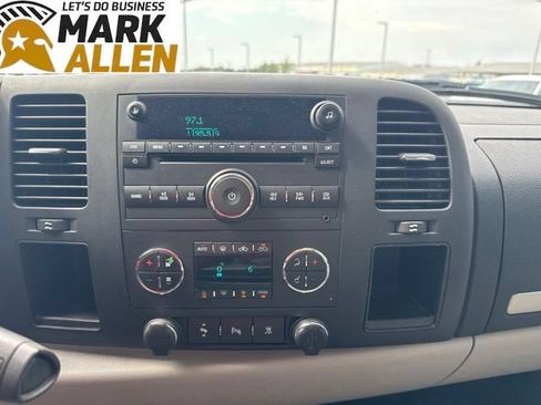 Used 2011 Chevrolet Silverado 1500 LT w/ All-Star Edition RWD image 9