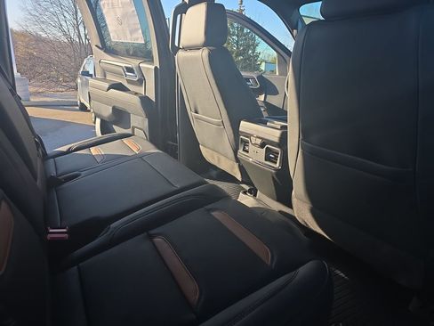 New 2026 GMC Sierra 1500 AT4 w/ AT4 Premium Package image 11