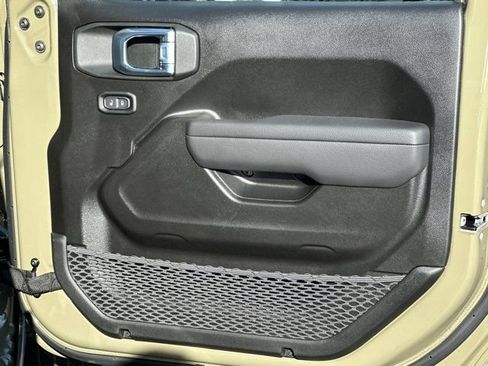 New 2026 Jeep Gladiator Sport image 16