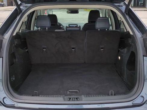 Used 2023 Ford Edge SEL w/ Sport Appearance Package image 13