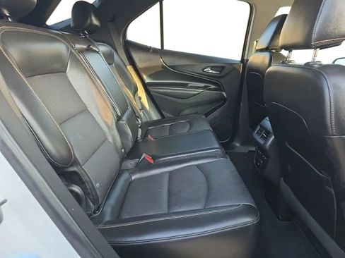 Used 2021 Chevrolet Equinox Premier AWD/4WD image 18