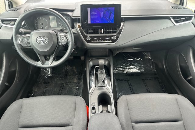 Used 2024 Toyota Corolla LE FWD image 12