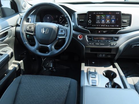Certified 2024 Honda Ridgeline Sport image 16