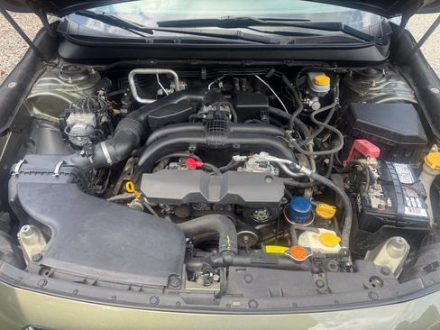 Used 2017 Subaru Outback 2.5i Premium AWD/4WD image 12