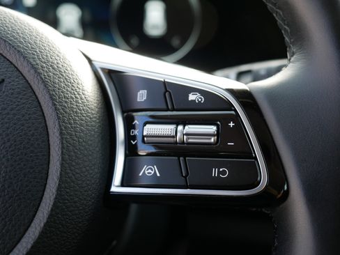 Certified 2024 Kia Seltos EX image 29