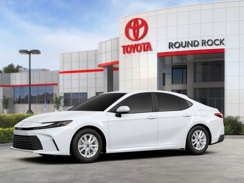 New 2026 Toyota Camry LE FWD image 2