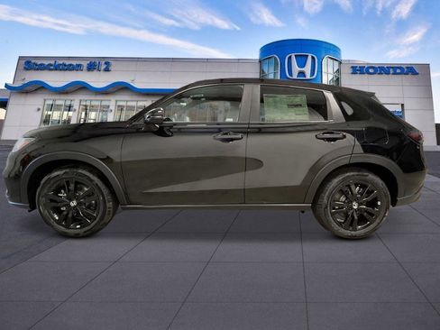 New 2026 Honda HR-V Sport image 2