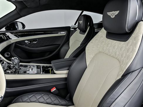 Used 2021 Bentley Continental GT AWD/4WD image 23