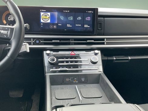 Used 2024 Hyundai Santa Fe SE image 23