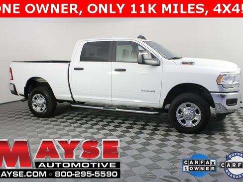 Used 2024 RAM 2500 Big Horn w/ Bed Utility Group image 1