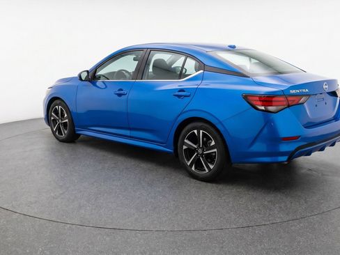 Used 2025 Nissan Sentra SV FWD image 6