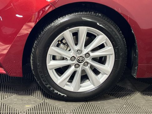 Used 2025 Toyota Corolla LE image 12