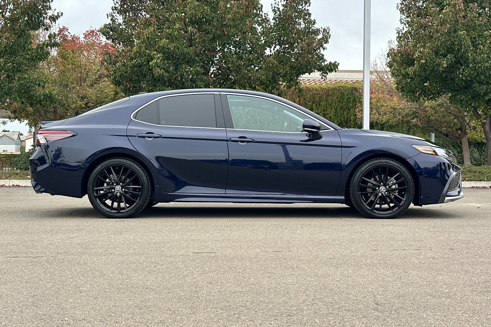 Certified 2022 Toyota Camry XSE w/ Carpet Mat Package (TMS) AWD/4WD image 3