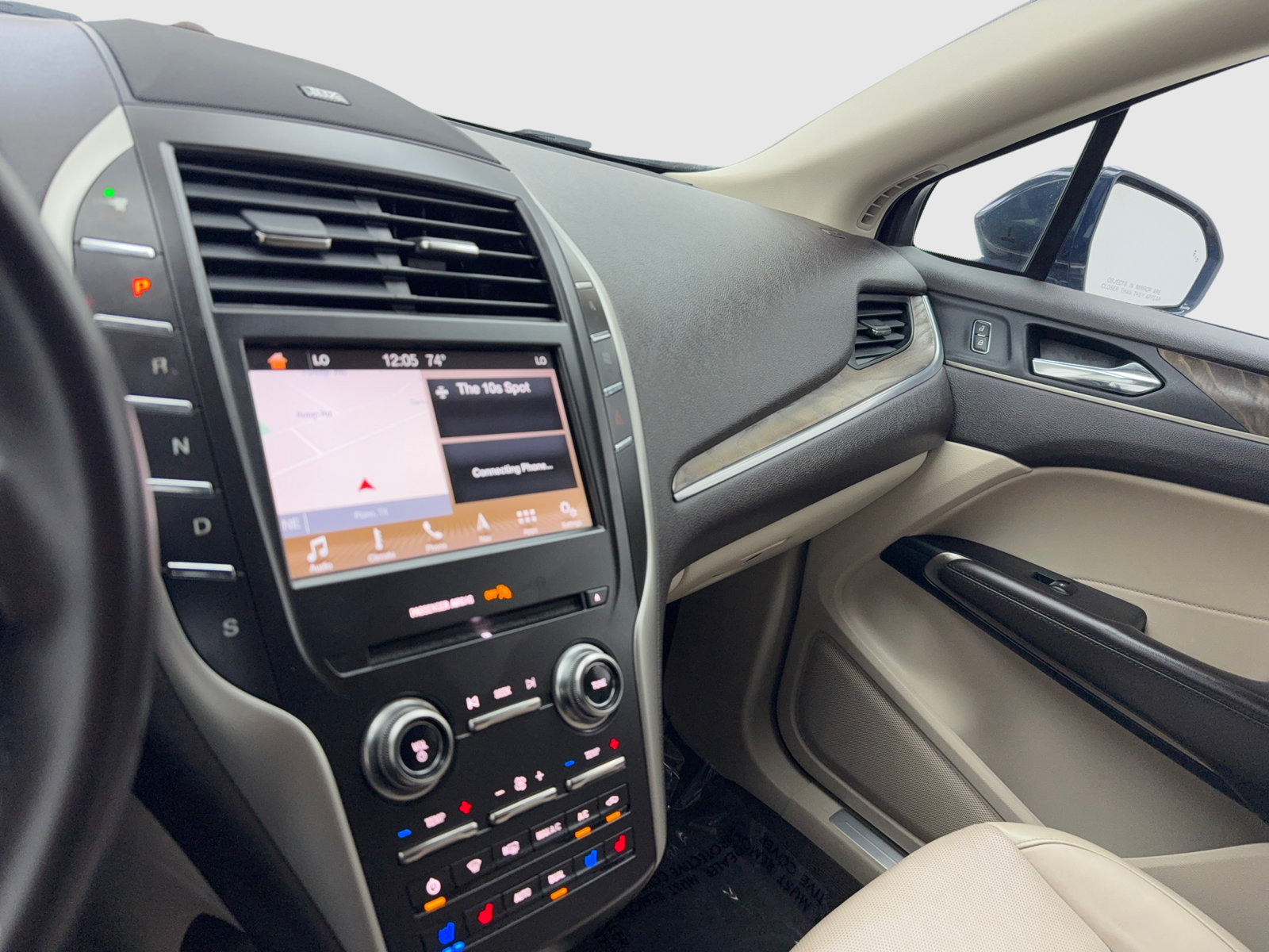 Used 2019 Lincoln MKC Reserve FWD image 20