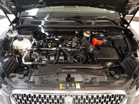 Used 2022 Lincoln Corsair AWD w/ Equipment Group 101A image 29