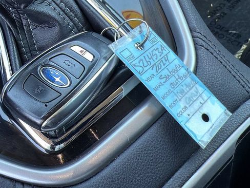 Used 2024 Subaru Outback Limited w/ Popular Package #2 AWD/4WD image 29