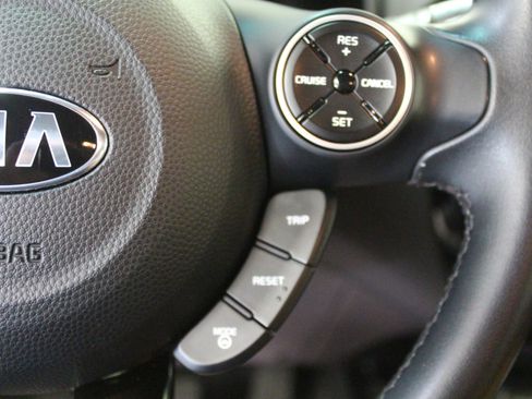 Used 2016 Kia Soul ! w/ Umber Package 1 image 9