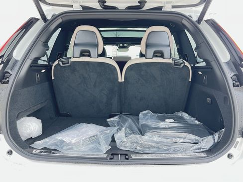 New 2026 Volvo XC90 B6 Core AWD/4WD image 27