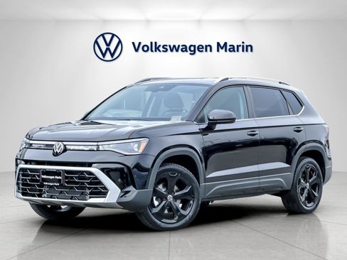 New 2026 Volkswagen Taos SEL image 1