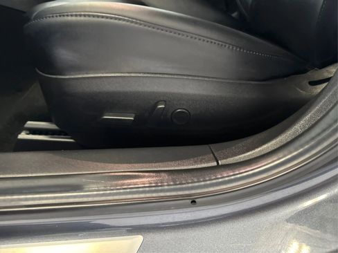 Used 2018 Tesla Model 3 Long Range image 22