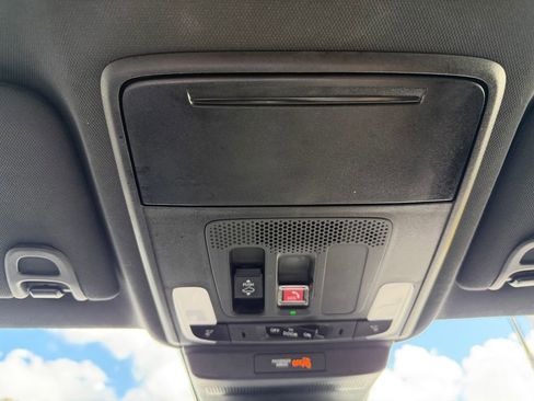 Used 2024 Honda Accord Sport image 31