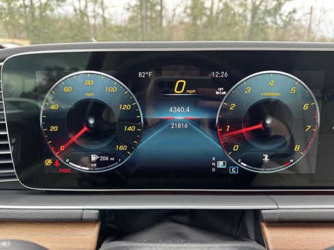 Used 2023 Mercedes-Benz GLE 350 w/ AMG Line Exterior image 9