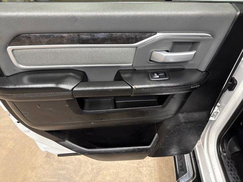 Used 2020 RAM 2500 Big Horn image 33
