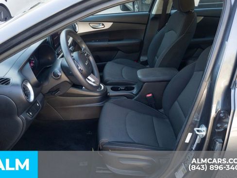 Used 2023 Kia Forte LXS image 16