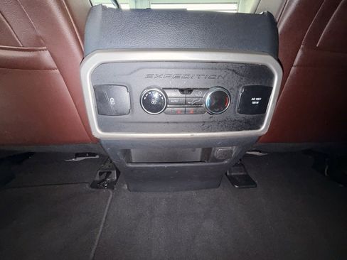 Used 2024 Ford Expedition Max Limited image 17