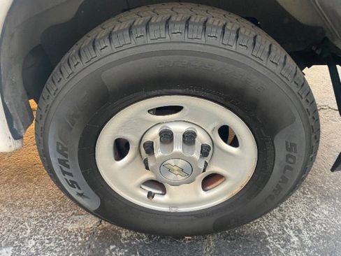 Used 2021 Chevrolet Express 2500 w/ Communications Package image 15