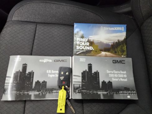 Used 2022 GMC Sierra 2500 SLE image 42